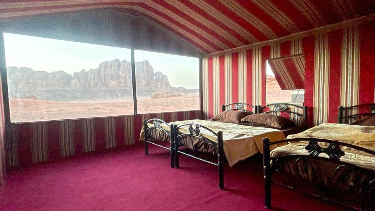 Wadirum Sunset Camp Hotel Wadi Rum Bagian luar foto
