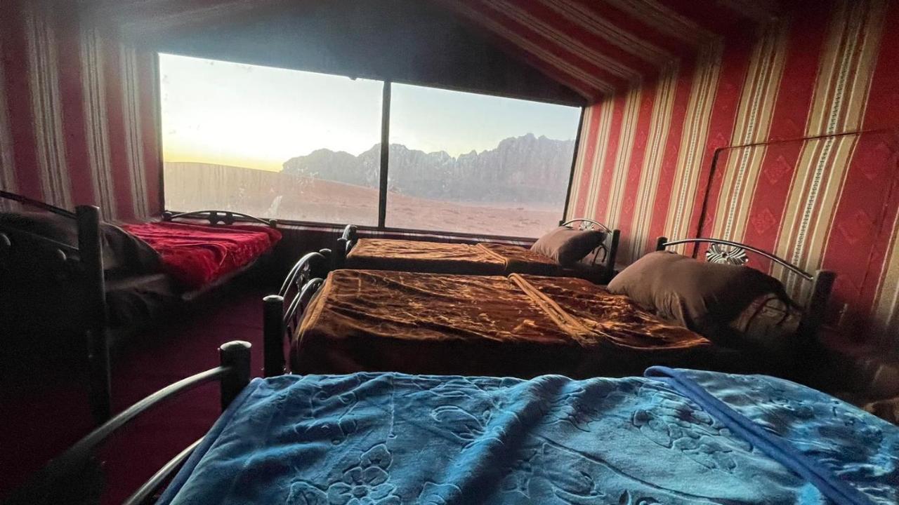 Wadirum Sunset Camp Hotel Wadi Rum Bagian luar foto