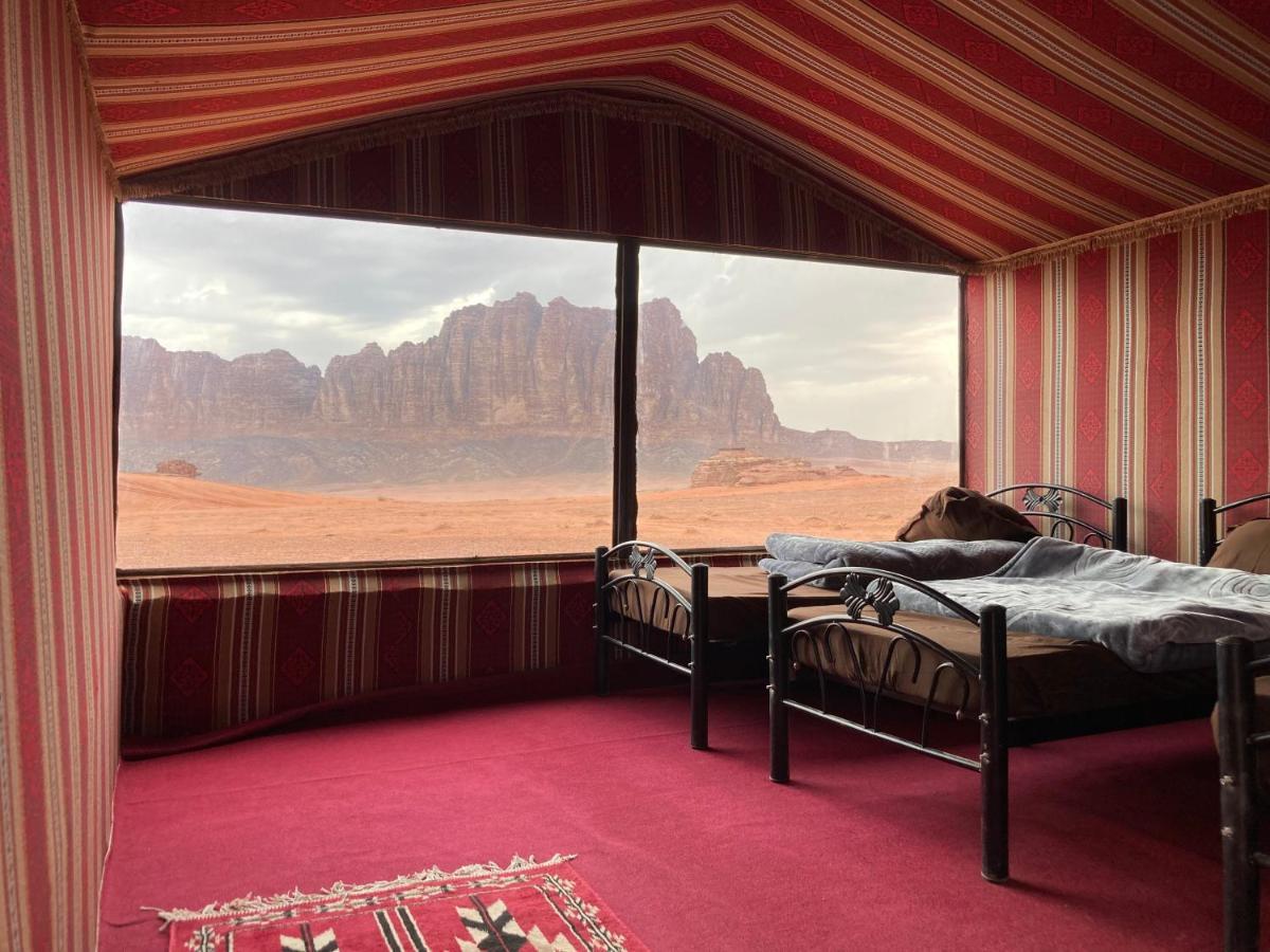 Wadirum Sunset Camp Hotel Wadi Rum Bagian luar foto