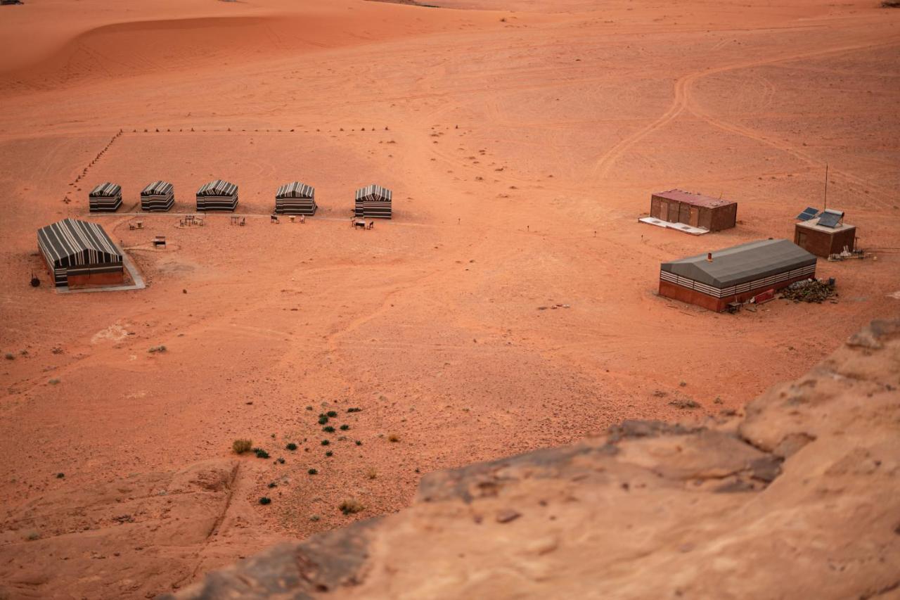 Wadirum Sunset Camp Hotel Wadi Rum Bagian luar foto
